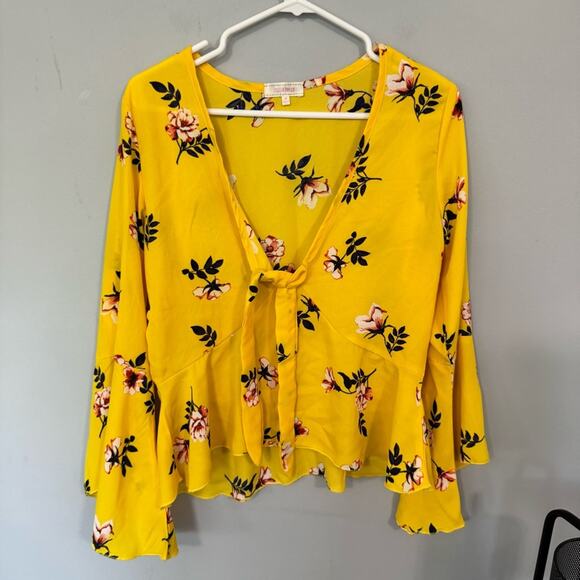 Stella Tweed Tops - Stella Tweed Yellow Floral Plunging Neckline Top Bell Sleeves Womens Size Medium
